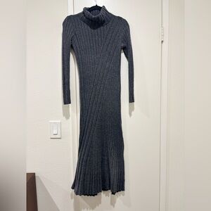 Elie Tahari Charcoal Long Sleeve Dress
